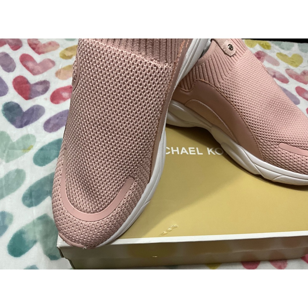 Michael Kors Women Pink Knit Slip On Sneakers Athletic Shoes Size 8.5m - Picture 3 of 4
